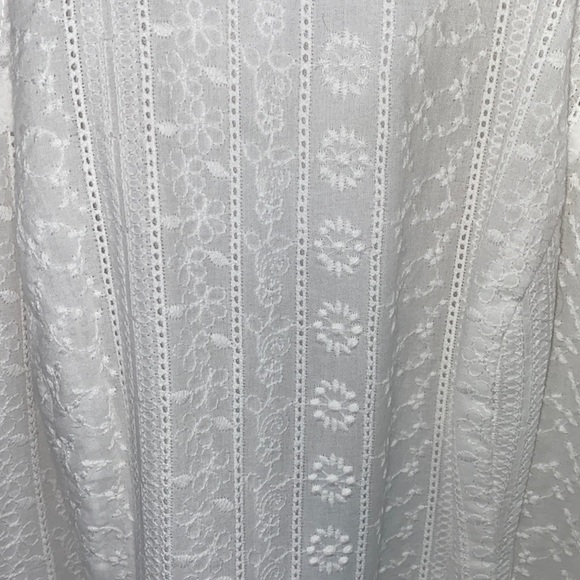 CeCe White Eyelet APR Daycassion Dress - Picture 5 of 11